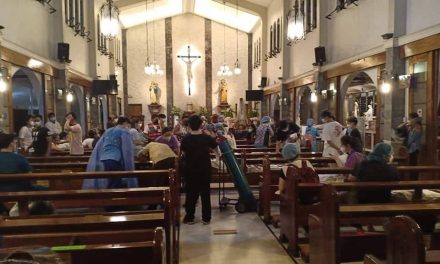 Філіпіны: езуіты ўратавалі з палаючай бальніцы ў Маніле 35 нованароджаных