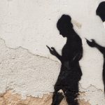 Залежныя ад сваіх тэлефонаў