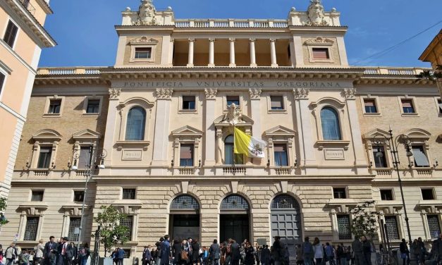 Езуіты завяршылі працэс аб’яднання трох Папскіх навучальных устаноў