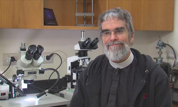 Навуковец-езуіт: не трэба баяцца штучнага інтэлекту