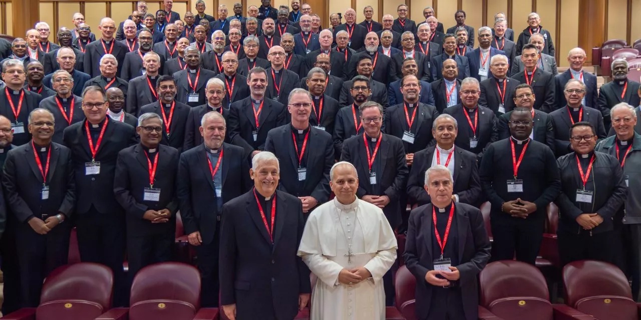 Папа да вышэйшых настаяцеляў езуітаў: “Касцёлу вы патрэбныя на межах”