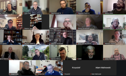 Езуіты Расіі, Беларусі і Кыргызстана сустрэліся анлайн з генеральным настаяцелем Таварыства Езуса